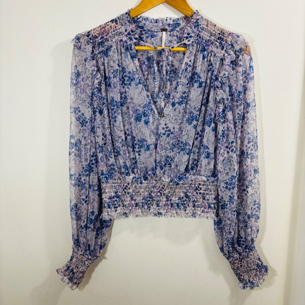 Free People Twyla Floral Sheer Smocked Puff Sleeve Blouse Lilac Boho Medium - Picture 2 of 7